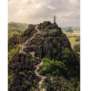 Khu du lịch Hang Múa