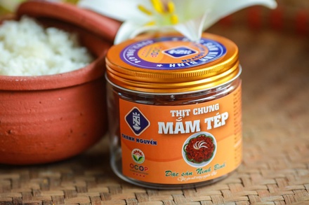 Thịt trưng mắm tép Thanh Nguyễn